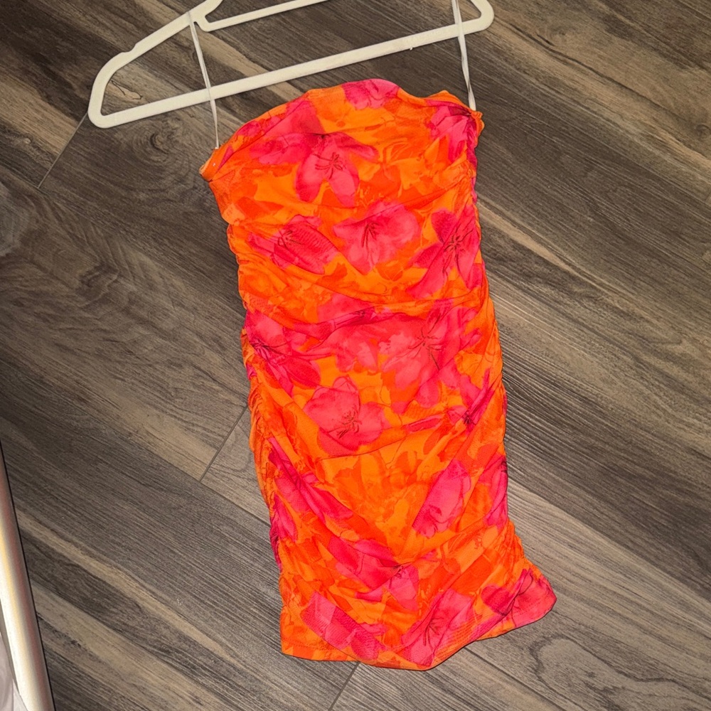 NWOT Floral Strapless Orange & Hot Pink Ruched Dress